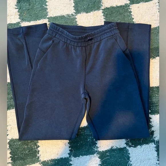 Softstreme High Rise Navy Blue Lululemon Pants - Picture 2 of 3